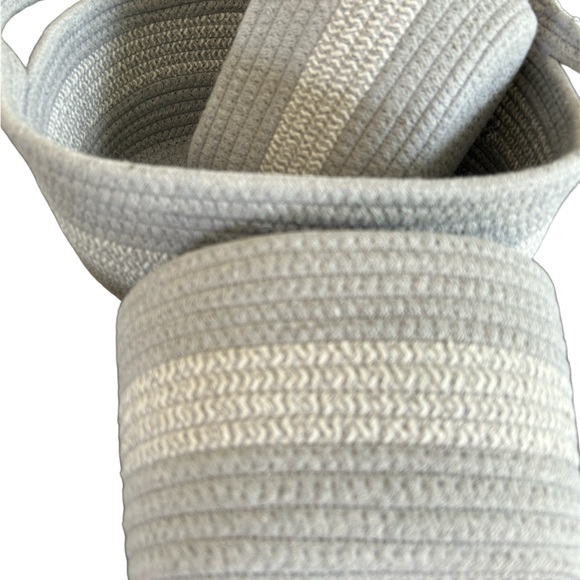 Set of 3 woven nesting baskets - Picture 2 of 3